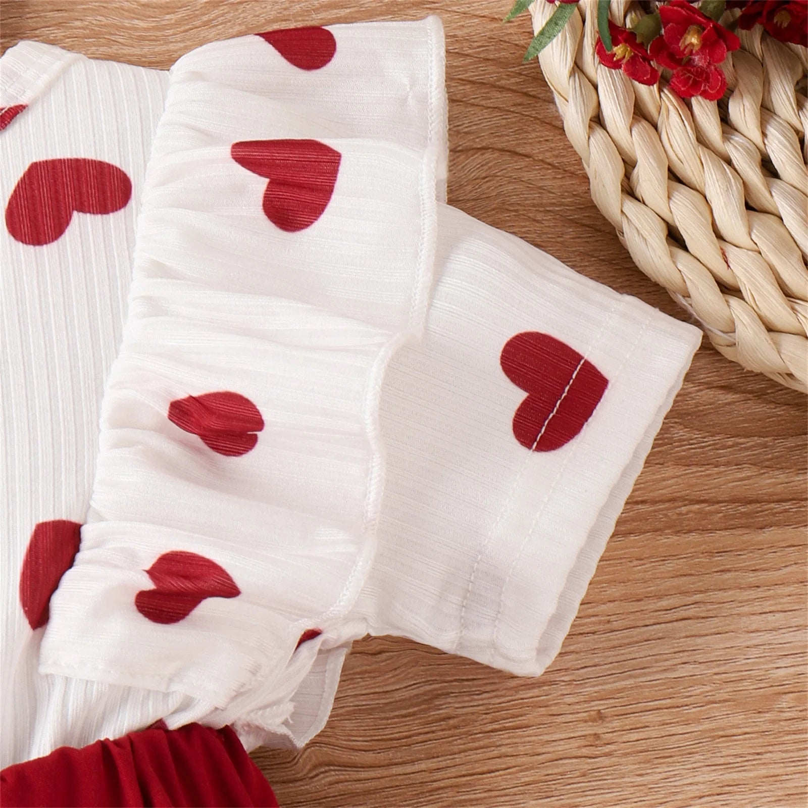 Patpat 2Pcs Baby Girl Clothes Valentine‘S Day Heart Short-Sleeve Dress & Headband Set, 12-18 Months